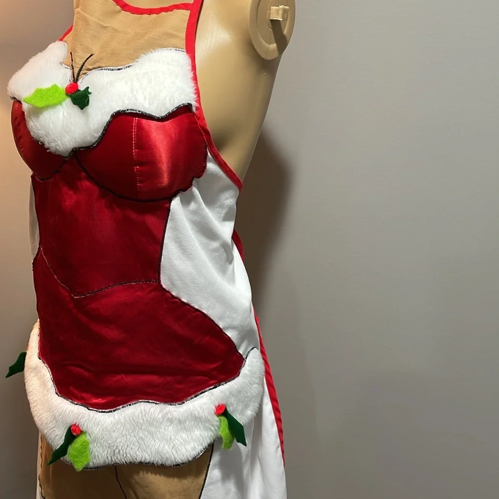 Holiday Apron - Picture 3 of 5